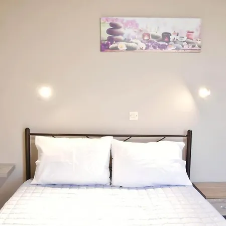 Anemomylos Apart-hotel Lixúri