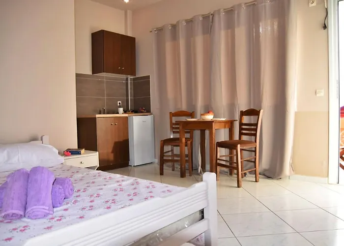 Apart Otel Anemomylos 3*