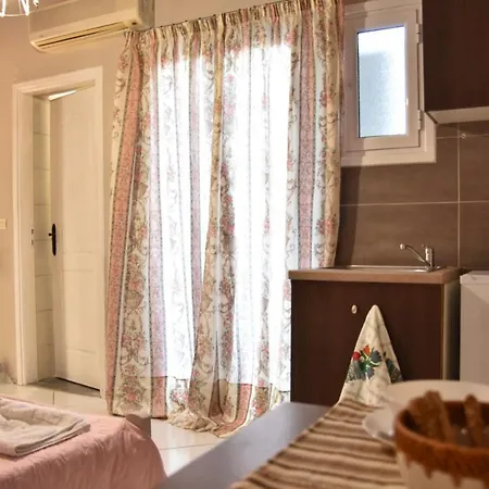 Anemomylos Aparthotel