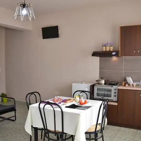 Aparthotel Anemomylos *